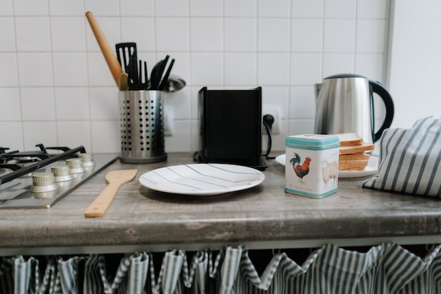 The Best Short-Term Rental Kitchen Start-Up Guide in 2023